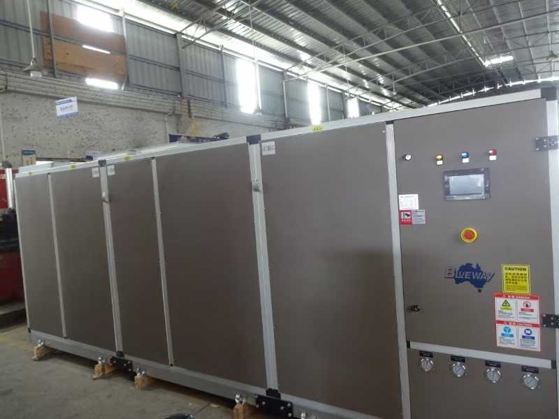 Zamanında teslim:Kapalı Yüzme Havuzu Çevre Sistemi