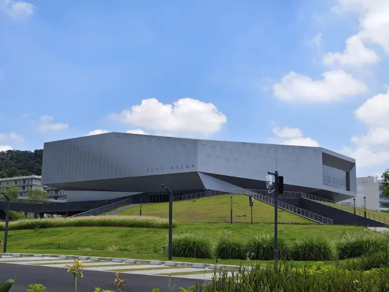 Shenzhen İleri Teknoloji Üniversitesi (SUAT) Yüzme Merkezinde Blueway Isı Pompası Projesi