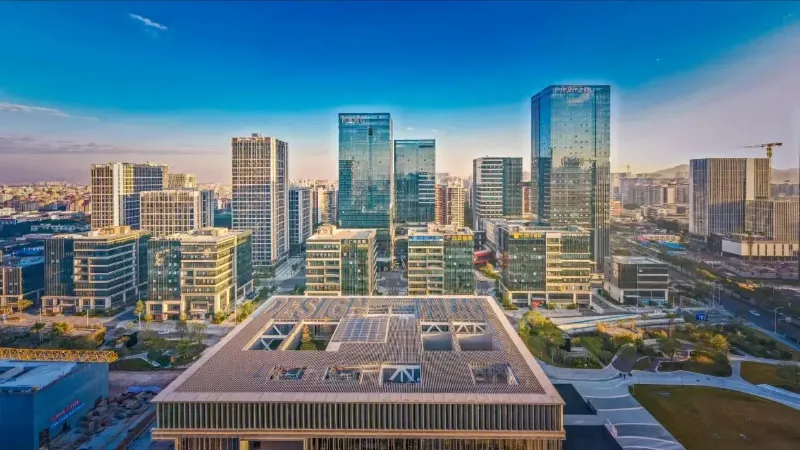 Blueway, Greater Bay Area'daki Büyük Ölçekli Yaratıcı Endüstri Kompleksi için Yüzme Havuzu Nem Alma Çözümü Sağlıyor